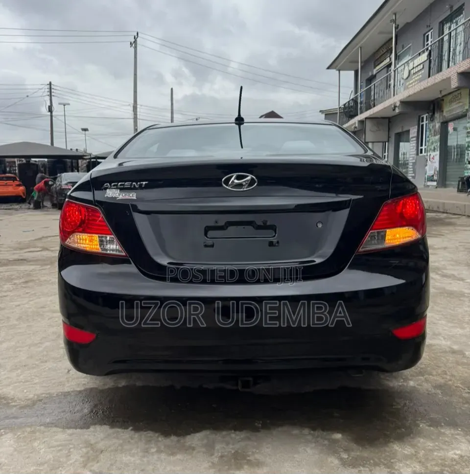 Hyundai Accent 2014 Black