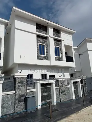 5bdrm Duplex in Naf Valley Estate, Asokoro for sale