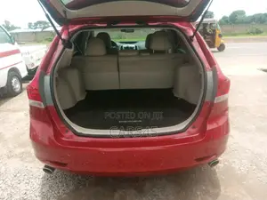 Toyota Venza 2011 Red