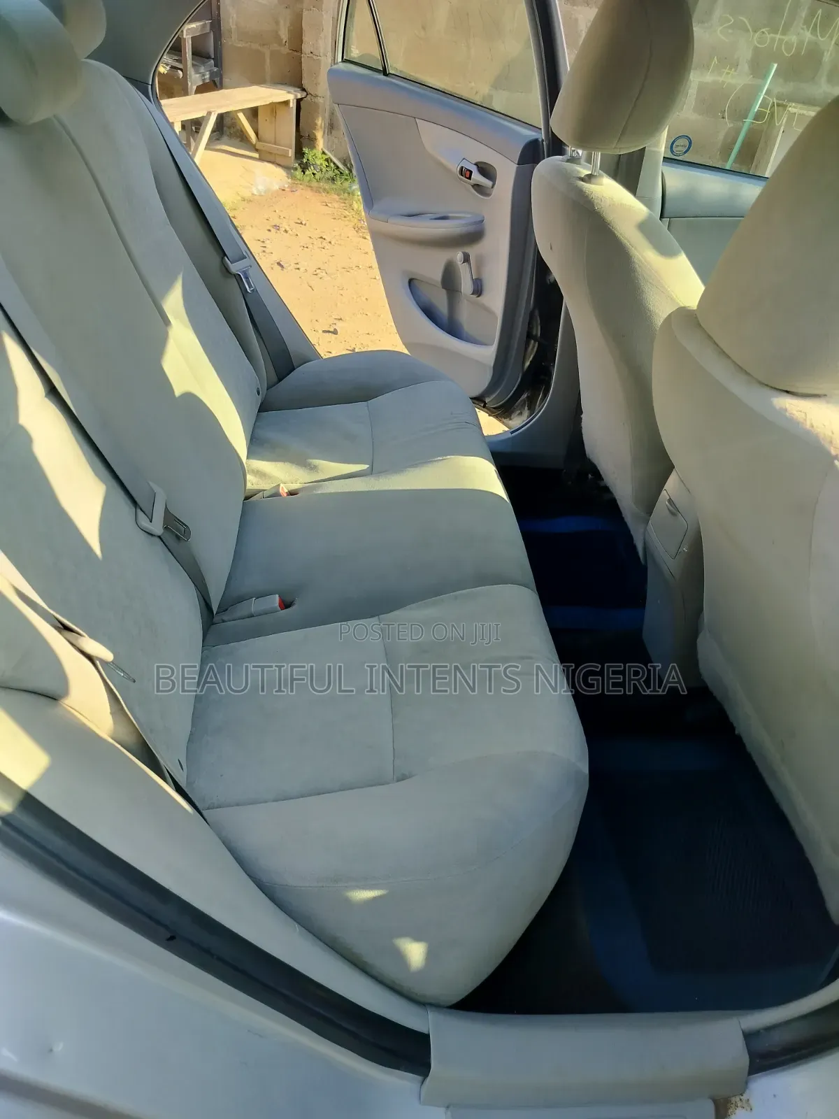 Toyota Corolla 2009 Silver