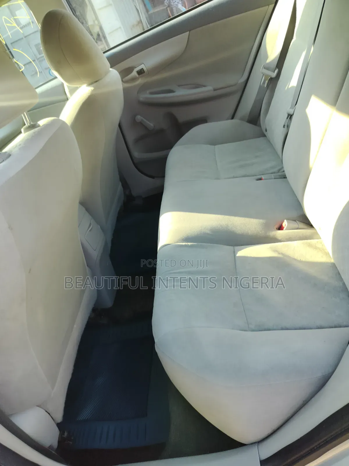 Toyota Corolla 2009 Silver