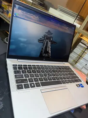 Laptop HP EliteBook 840 G8 16GB Intel Core i5 SSD 256GB
