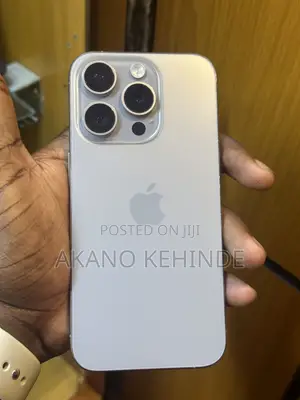 Apple iPhone 15 Pro 128 GB Gray