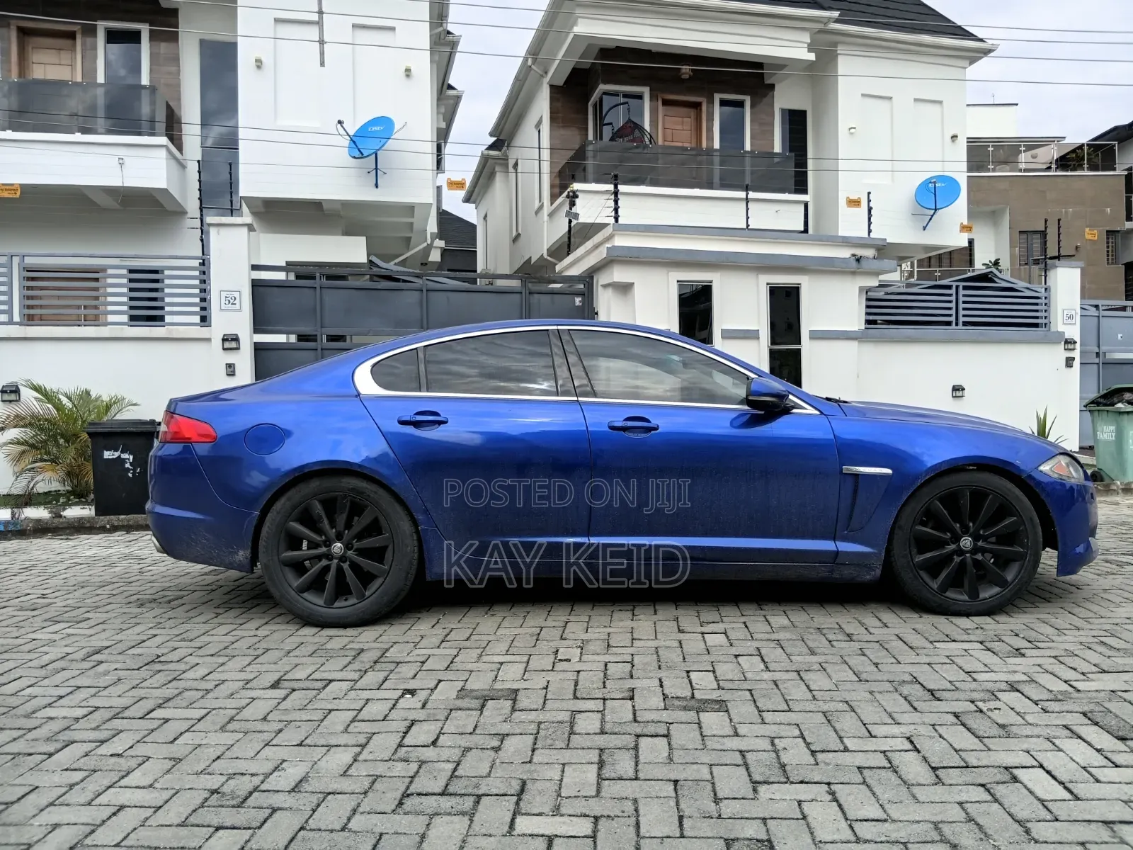Jaguar XF 2011 Blue