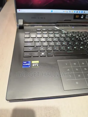 Laptop Asus ROG Strix SCAR 15 32GB Intel Core i9 SSD 1T