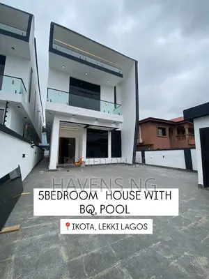 5bdrm Duplex in Ikota for sale