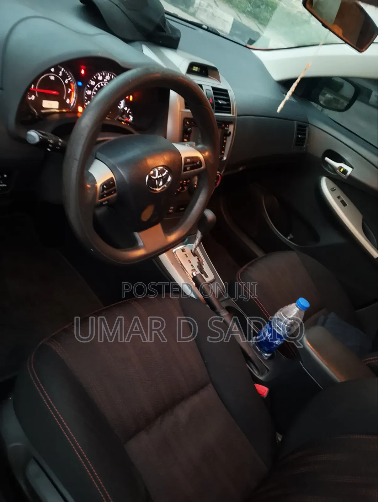 Toyota Corolla 2013 Orange
