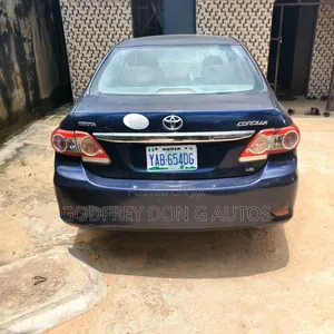 Toyota Corolla 2012 Blue