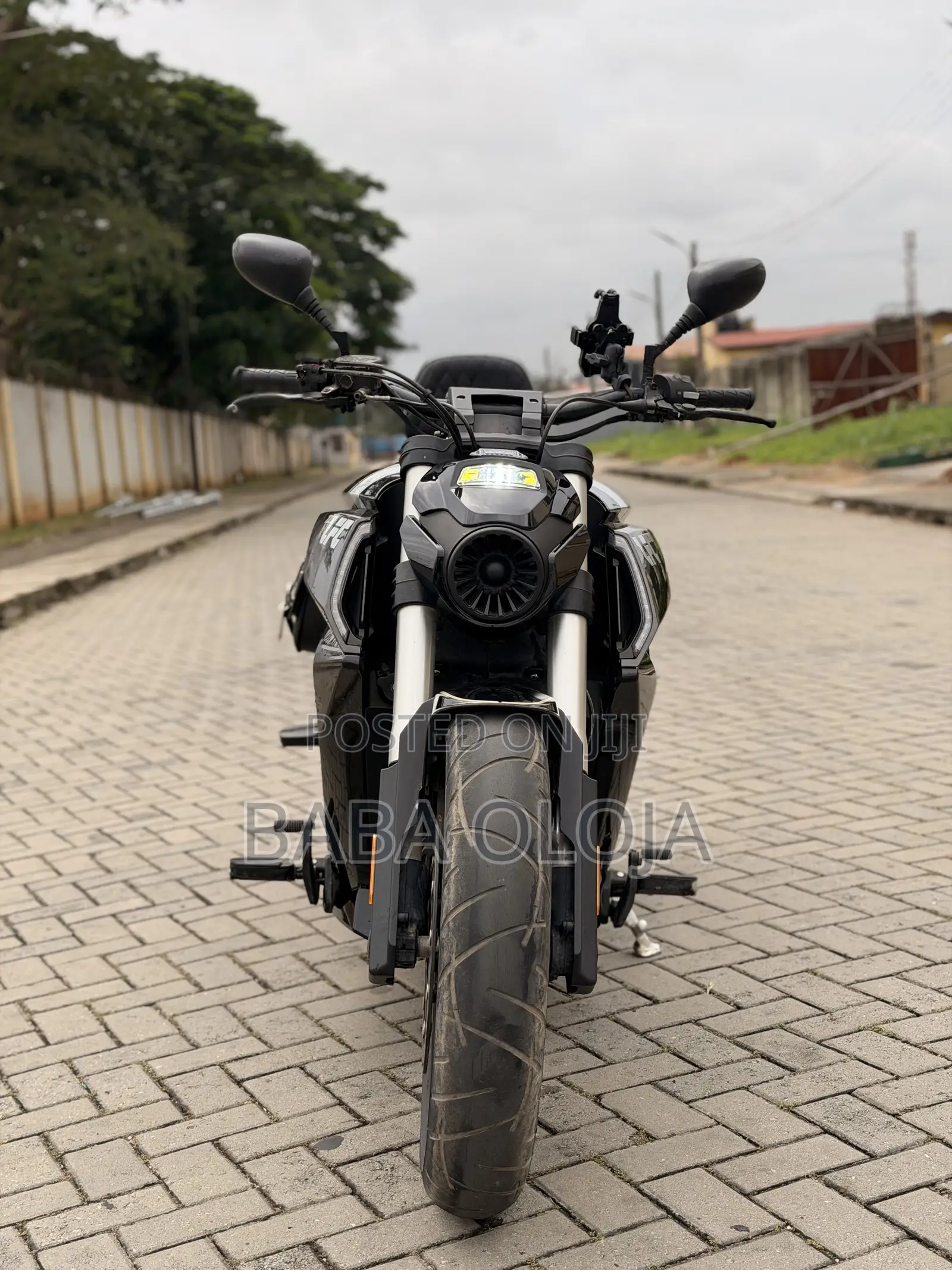 Motorcycle 2022 Black