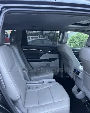 Toyota Highlander 2016 Black