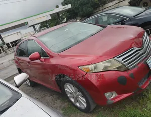 Toyota Venza 2010 Red