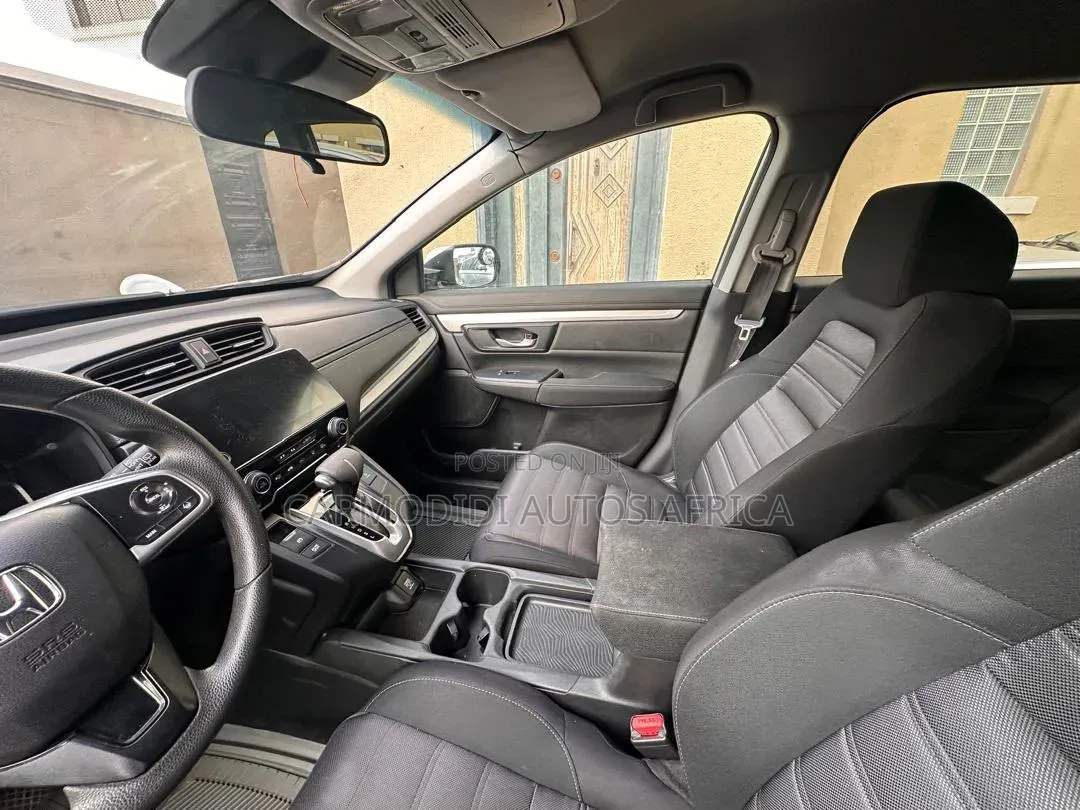 Honda CR-V 2019 Silver