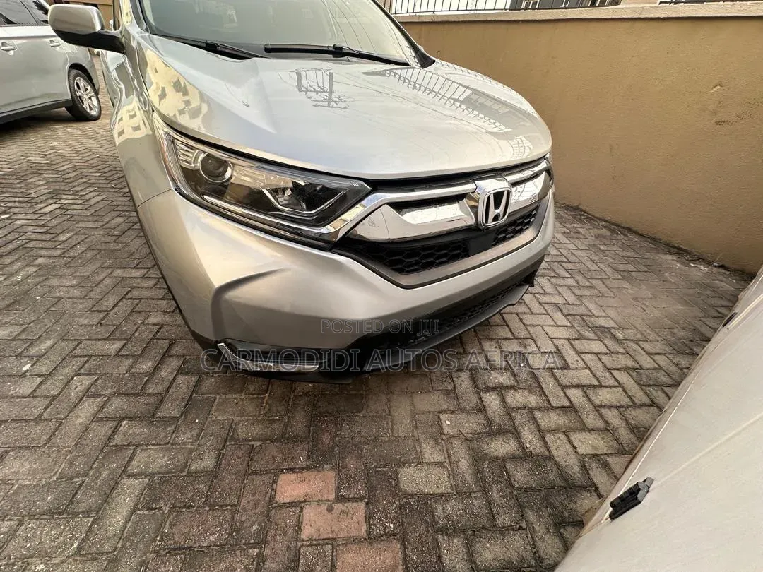 Honda CR-V 2019 Silver