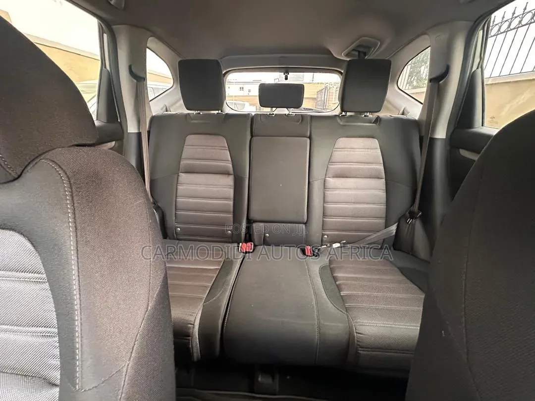 Honda CR-V 2019 Silver
