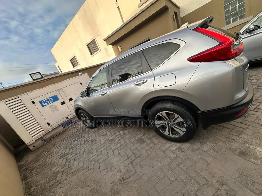 Honda CR-V 2019 Silver