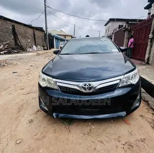 Toyota Camry XLE 4dr Sedan (2.5L 4cyl 6A) 2014 Black
