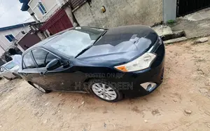 Toyota Camry XLE 4dr Sedan (2.5L 4cyl 6A) 2014 Blue