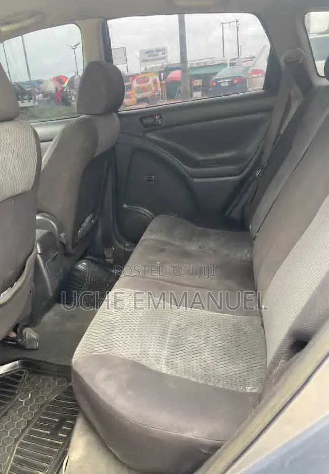 Toyota Matrix 2005