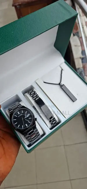 POEDAGAR Very Classy & Super Unique Men's All Black Valenzo Wristwatch