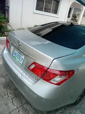 Lexus ES 350 2010 Silver