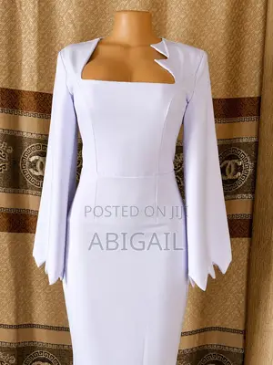 Classic Corporate Gown With Kimono Flower Sleeves