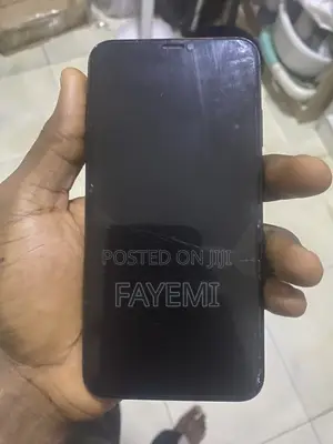 Apple iPhone XS Max 64 GB Black