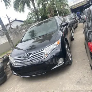 Toyota Venza 2010 Black