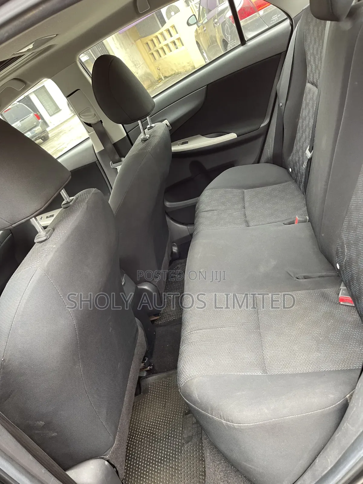 Toyota Corolla 2010 Gray