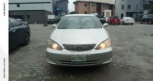 Toyota Camry 2006 Silver