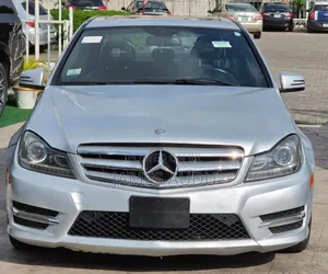 Mercedes-Benz C300 2013 Silver