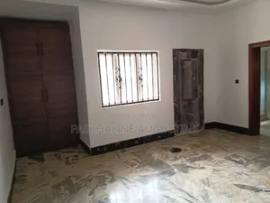5bdrm House in Zim Homes And, Wuye for rent