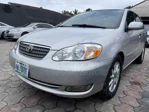 Toyota Corolla LE 2005 Silver