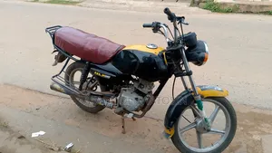 TVS HLX 125 2024 Black