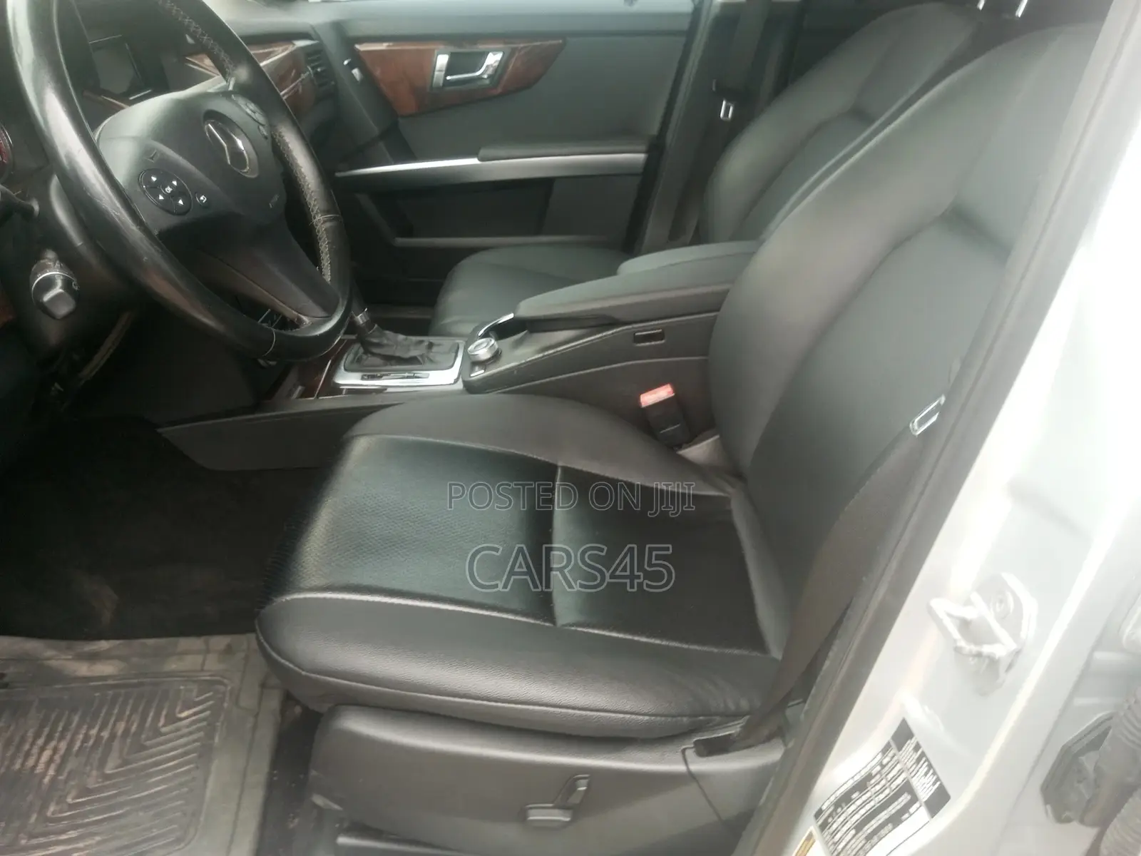 Mercedes-Benz GLK-Class 2011 Silver