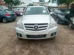 Mercedes-Benz GLK-Class 2011 Silver