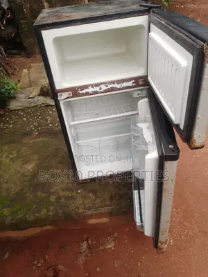 STARTEK Refrigerator/Freezer – Needs Gas/Servicing – ₦85,000