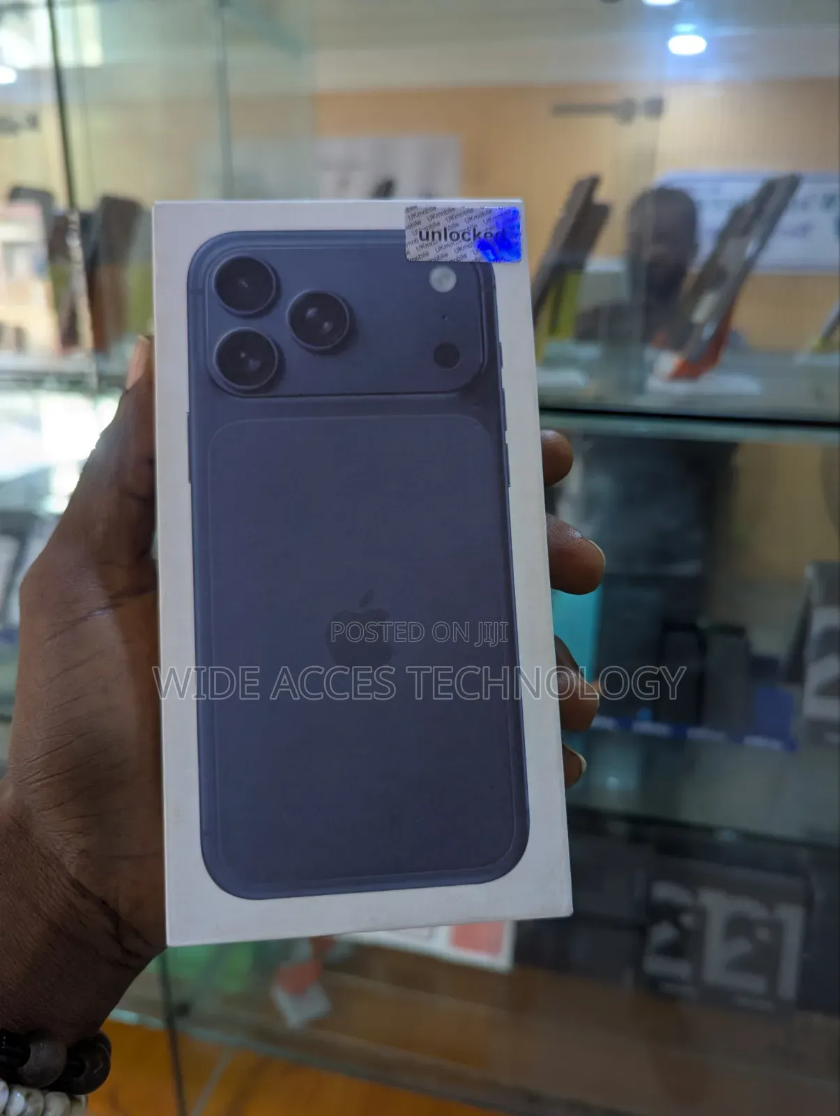 New Apple iPhone 17 Pro Max 256 GB Blue