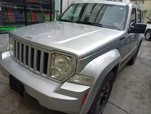 Jeep Liberty 2012 Silver