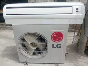 LG AC Working Very Good Condition