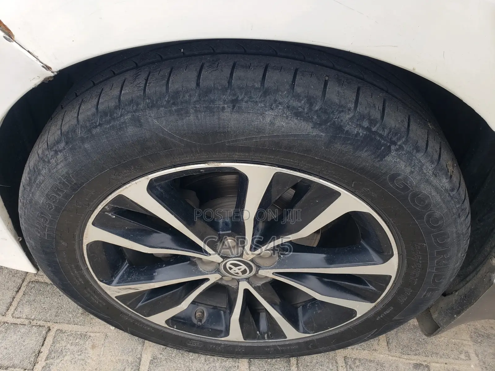 Toyota Corolla 2017 White