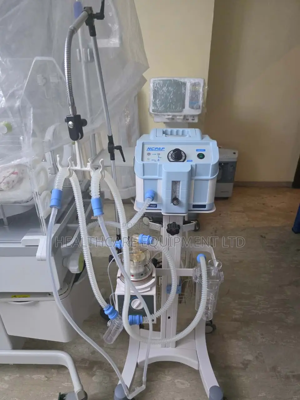 Neonatal NCPAP/ Bubble CPAP Machine
