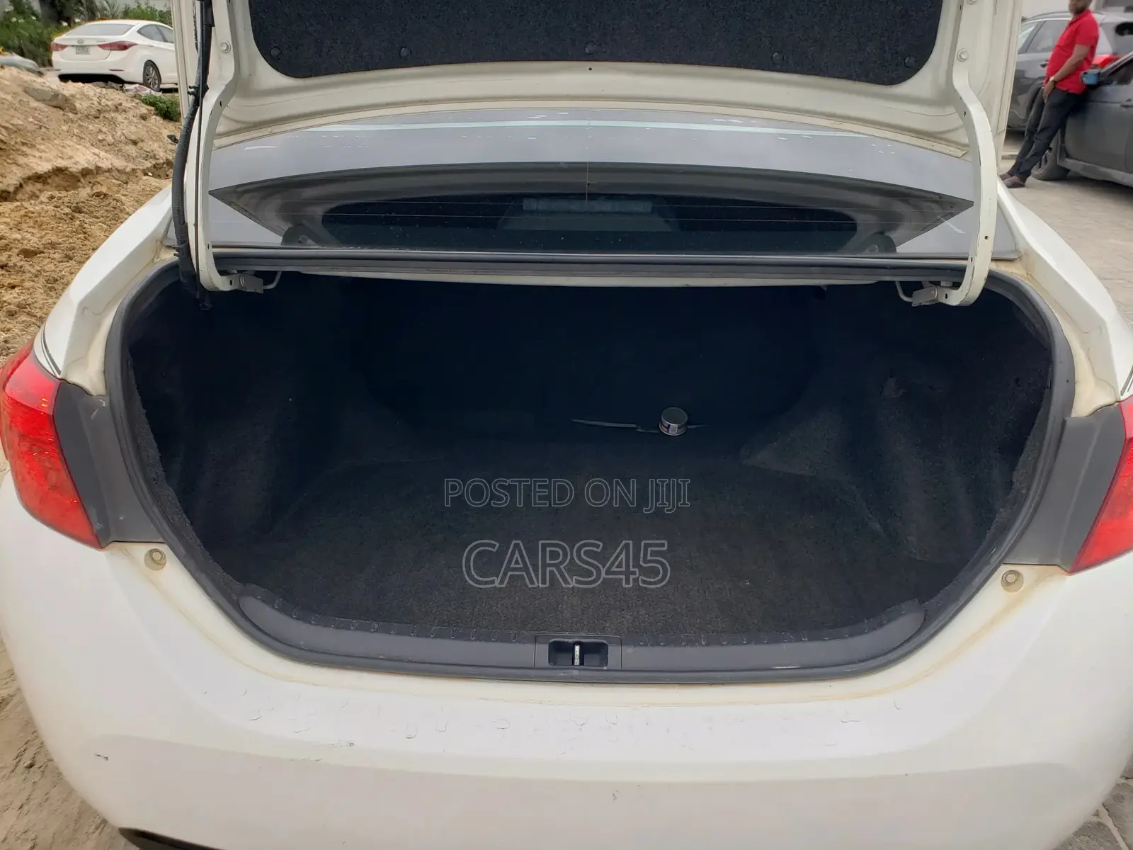 Toyota Corolla 2017 White