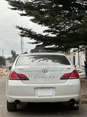 Toyota Avalon 2008 White