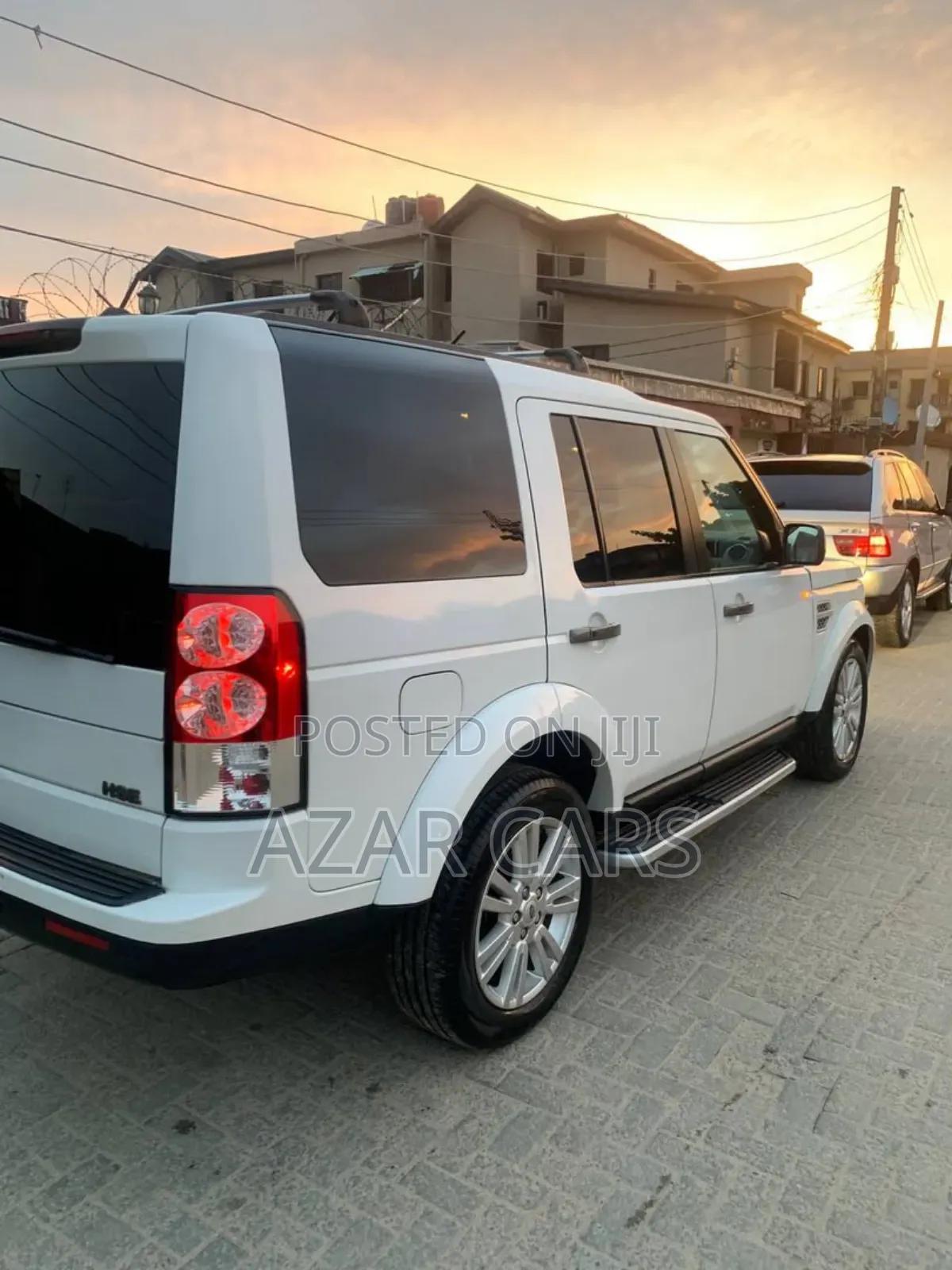 Land Rover Lr4 HSE 2012 White