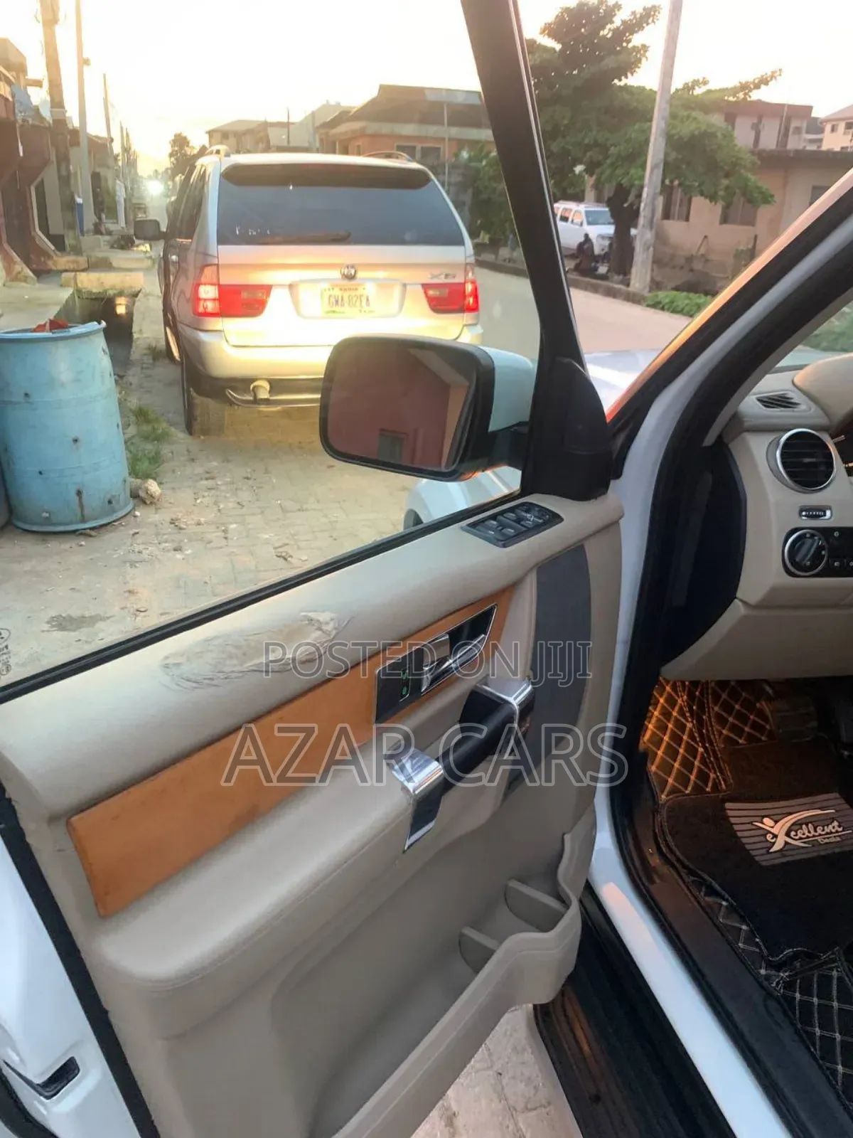 Land Rover Lr4 HSE 2012 White