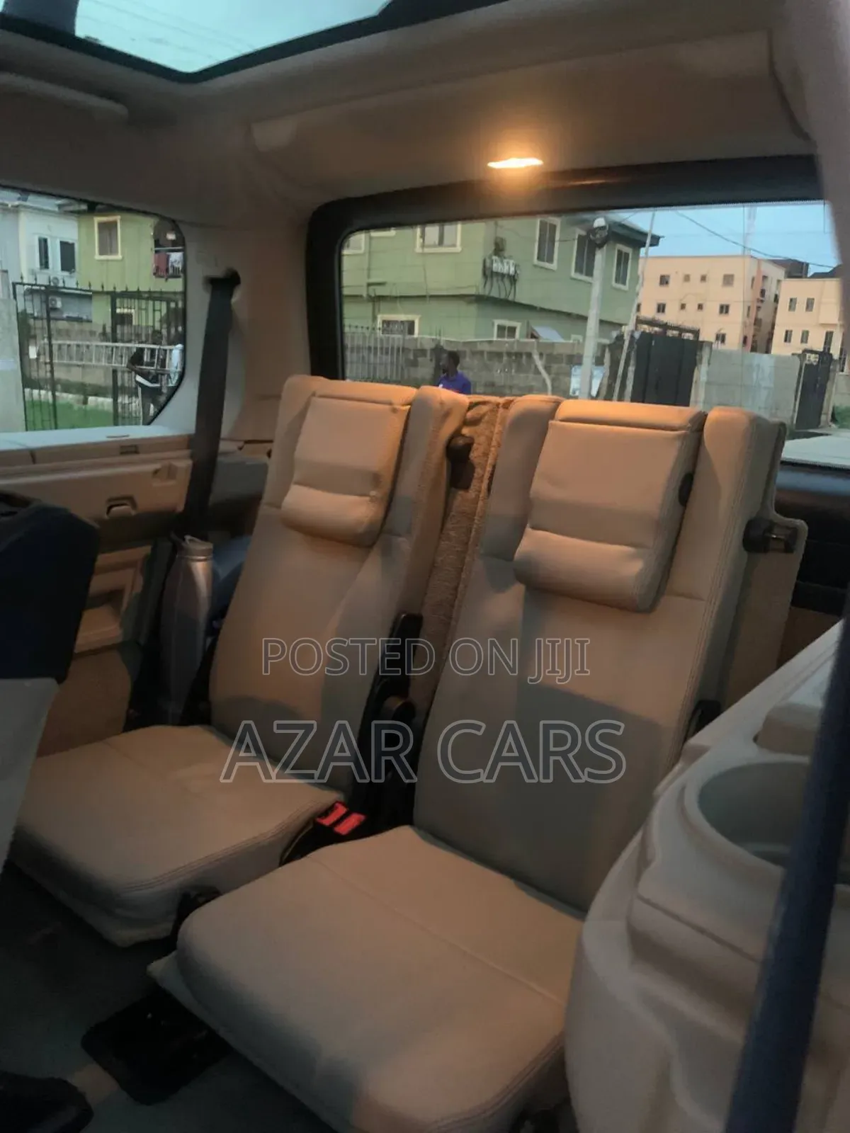 Land Rover Lr4 HSE 2012 White