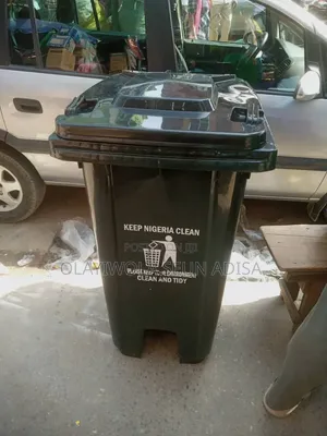 Wast Bin With Wheel
