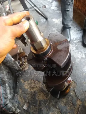Range Rover Crankshaft LR3 V8 With Oil Pump