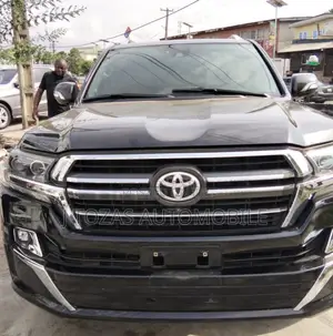 Toyota Land Cruiser 2021 Black