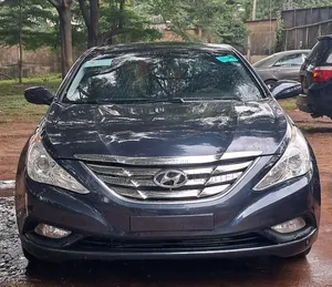 Hyundai Sonata Limited Sedan FWD (2.4L 4cyl 6A) 2013 Gray